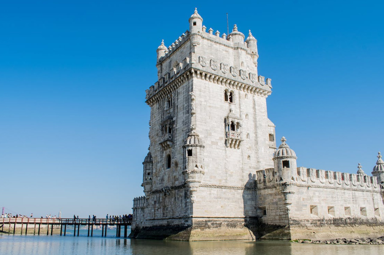 flight offers lisbon 1