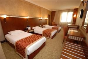 IST 91Yhotel Guest Room 1 Main